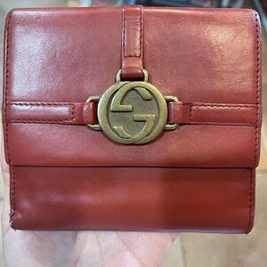 GUCCI RED LEATHER WALLET